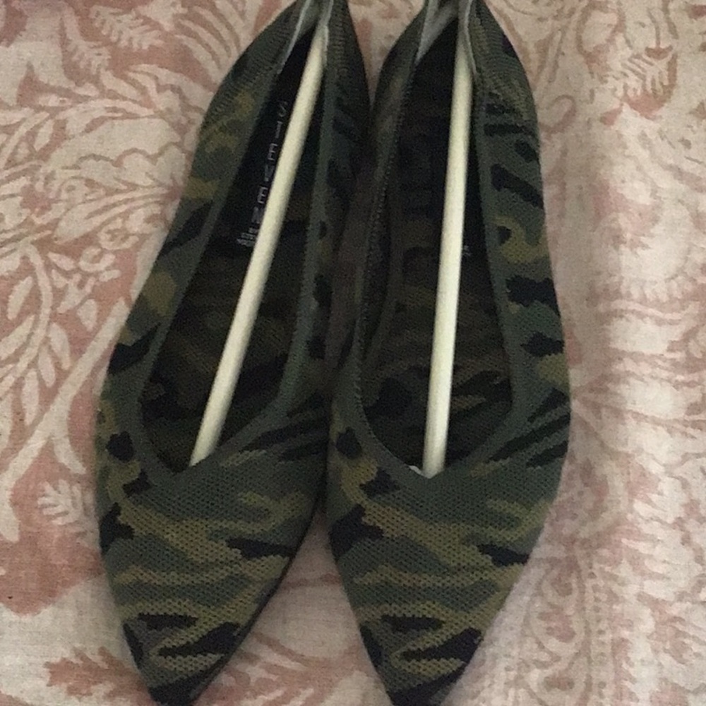 Steven Camouflage Women's Flats